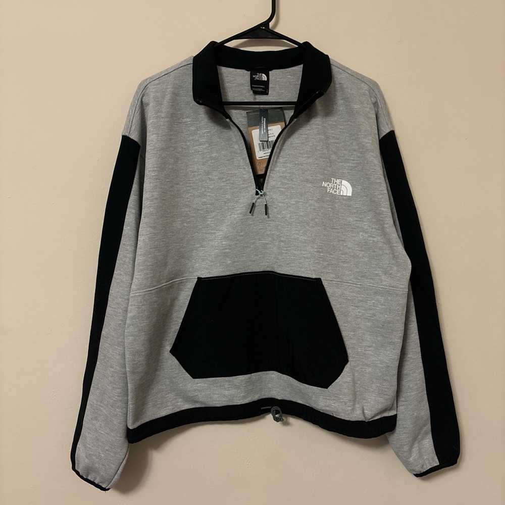 NWT Women’s The North Face Quarter Zip